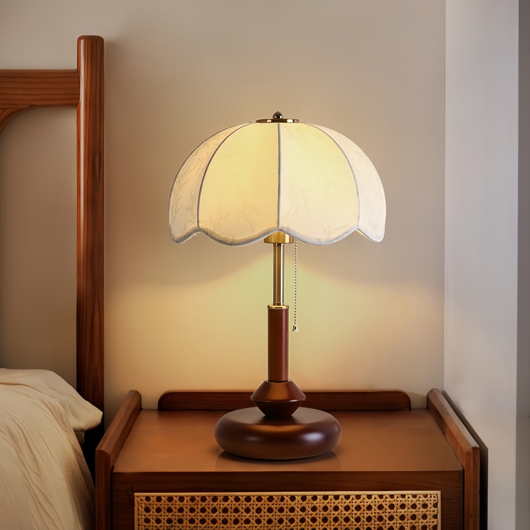 Home Decor Fabric - Lampu Meja Vintage Berbentuk Kubah dengan