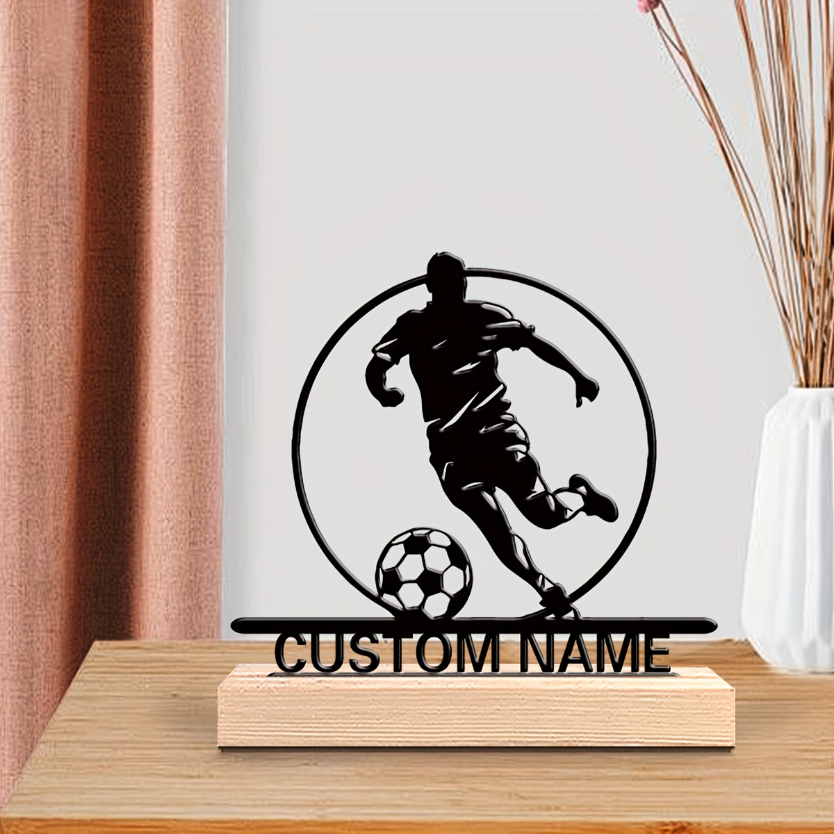 Patung Logam Pemain Sepak Bola - Home Decor Unique ulasan dan harga