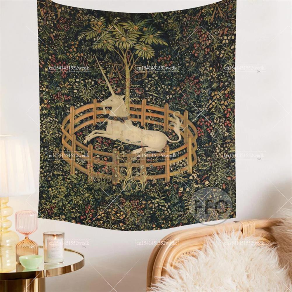 Keset dinding permadani Unicor - Aesthetic Tapestry ulasan dan harga